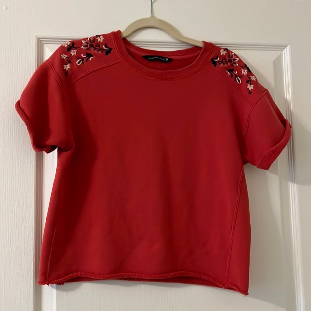 ABERCROMBIE embroidered short sleeve